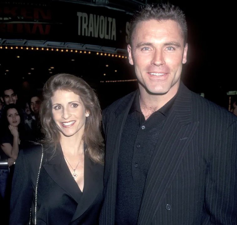 How Diane met Howie Long