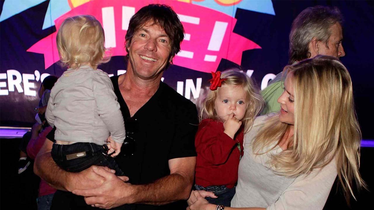 Zoe’s Close Family