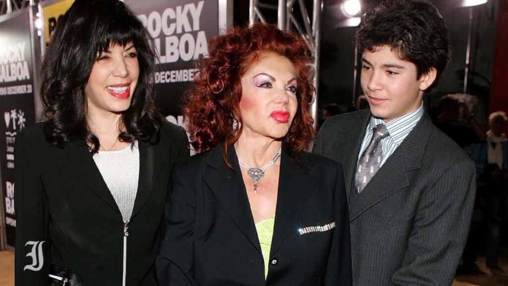 toni d'alto Living Quietly in Santa Monica