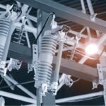 Conductor vs Insulator: Key Differences in Heat Transfer