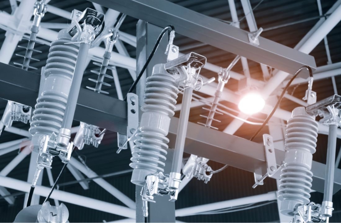 Conductor vs Insulator: Key Differences in Heat Transfer