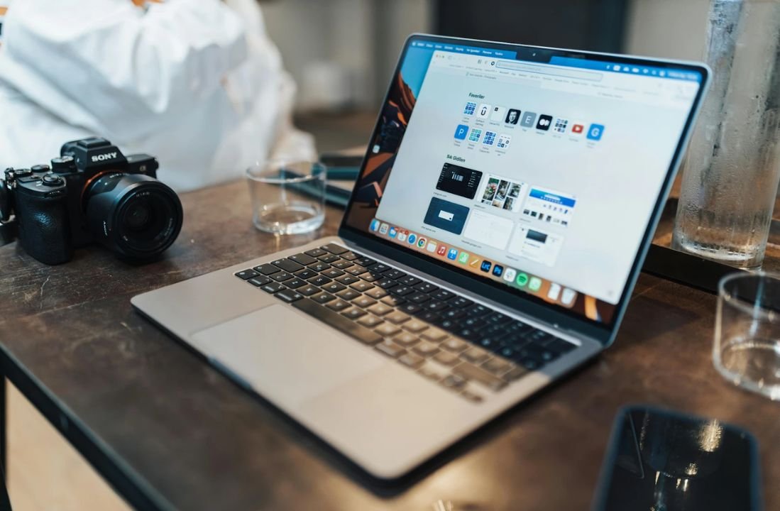 What makes a great face editing app