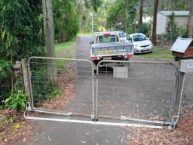 solar powered double swing gate opener