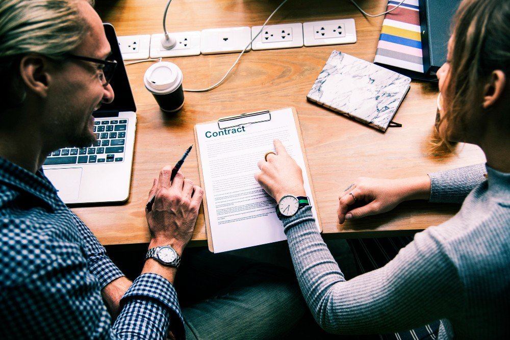 Design Patent vs Utility Patent: How a Specialist Lawyer Chooses the Right Protection for Your Product