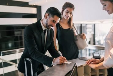 The 7 Best Ways to Keep Customers in Your Hospitality Venue Longer