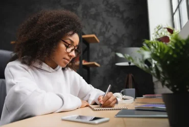 Why Do Students Use an Essay Writing Service