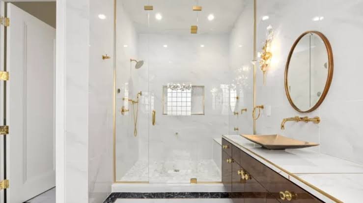 A Deep Look into the Beauty and Practical Benefits of Custom Glass Shower Doors