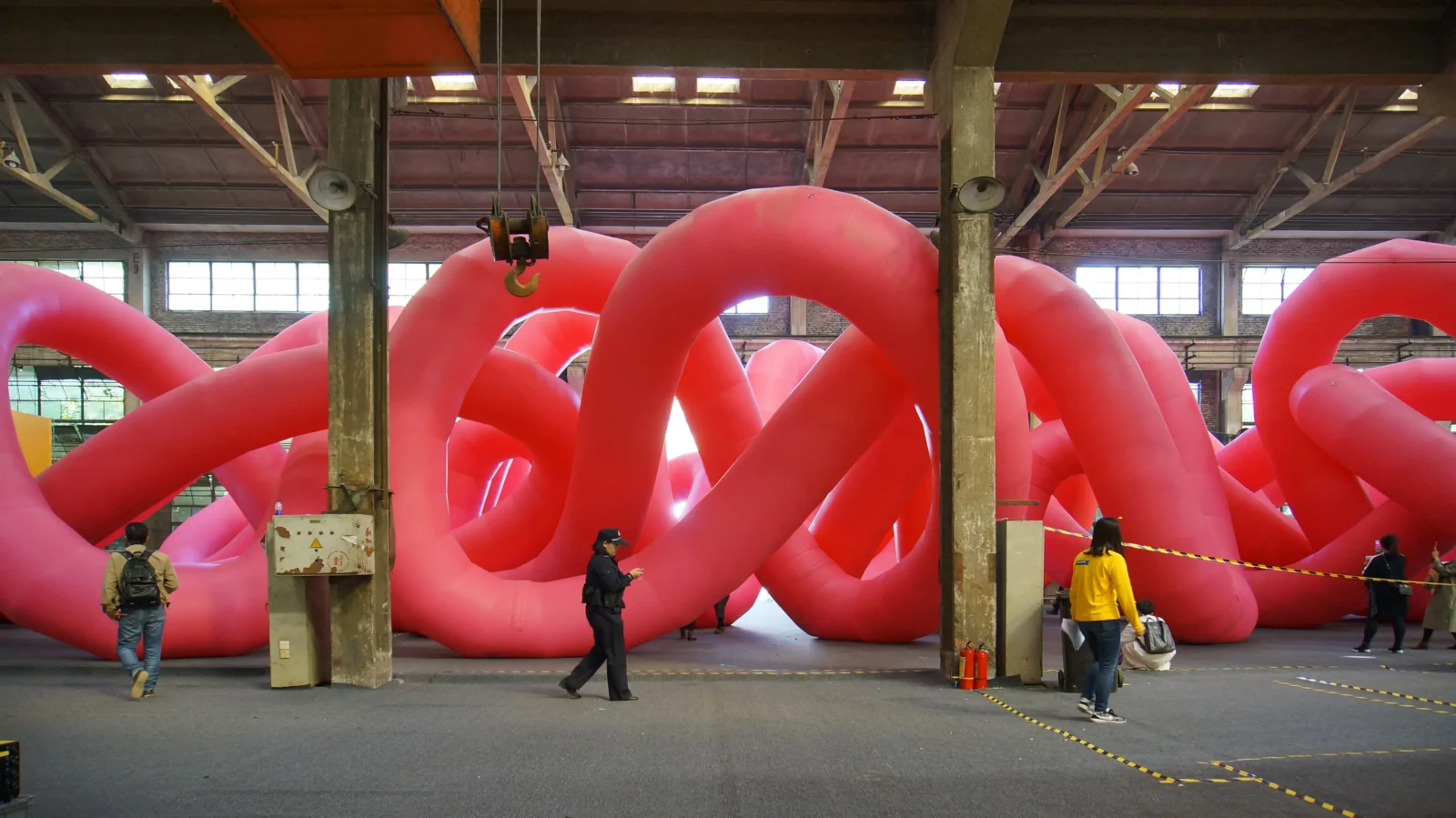 The Engineering Behind Large Scale Inflatable Art