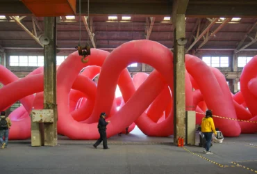 The Engineering Behind Large Scale Inflatable Art