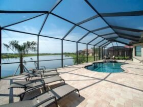 The Importance of Screen Enclosures in Maintaining Clean, Safe, and Comfortable Pool Environments