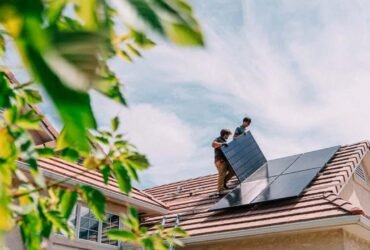 How Expert Solar System Design and Installation Improve Long-Term Energy Savings